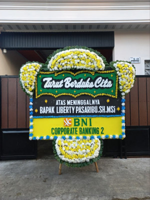 Papan Bunga Duka di Kadu Sirung