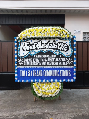 Papan Bunga Duka di Kadu Sirung